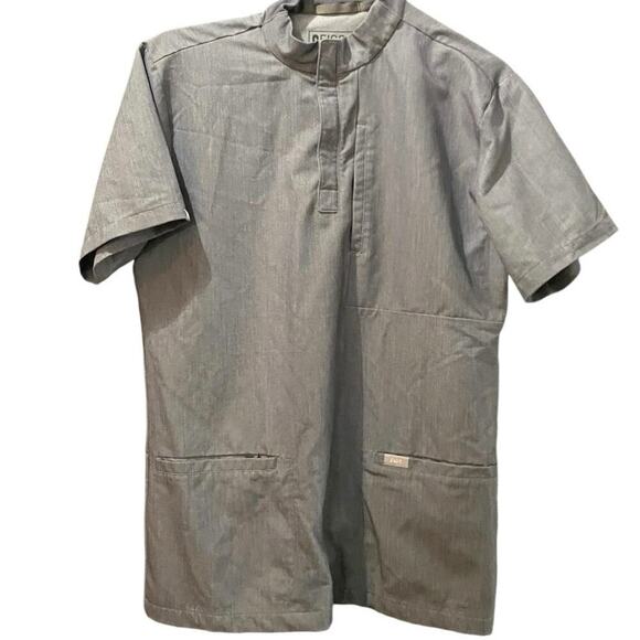 Figs Technical Collection Men's Gray Short Sleeve 1/4 Zip Shirt Size Small - Picture 1 of 4